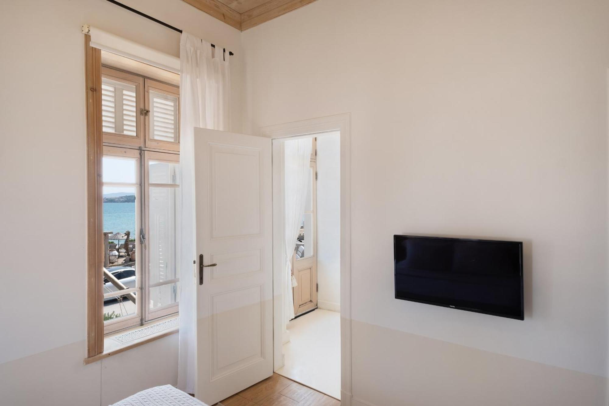Nars Ilica Hotel Beach Adults Only 12Plus Cesme Exterior photo